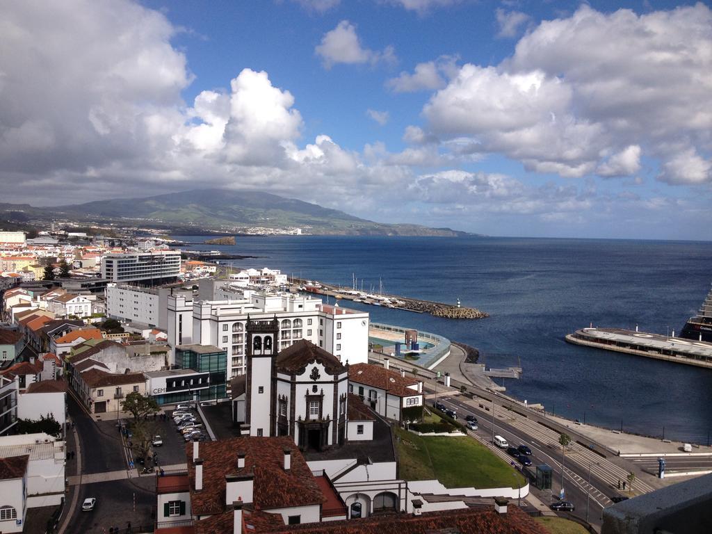 Apartamentos Solmar 15º Ponta Delgada Eksteriør bilde